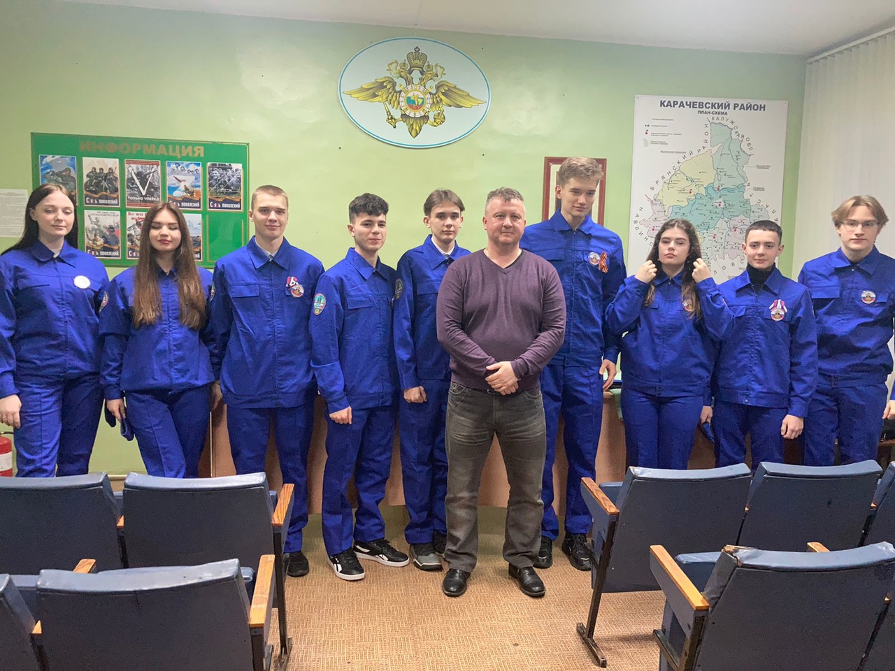 Карачевские школьники побывали в гостях у сотрудников полиции