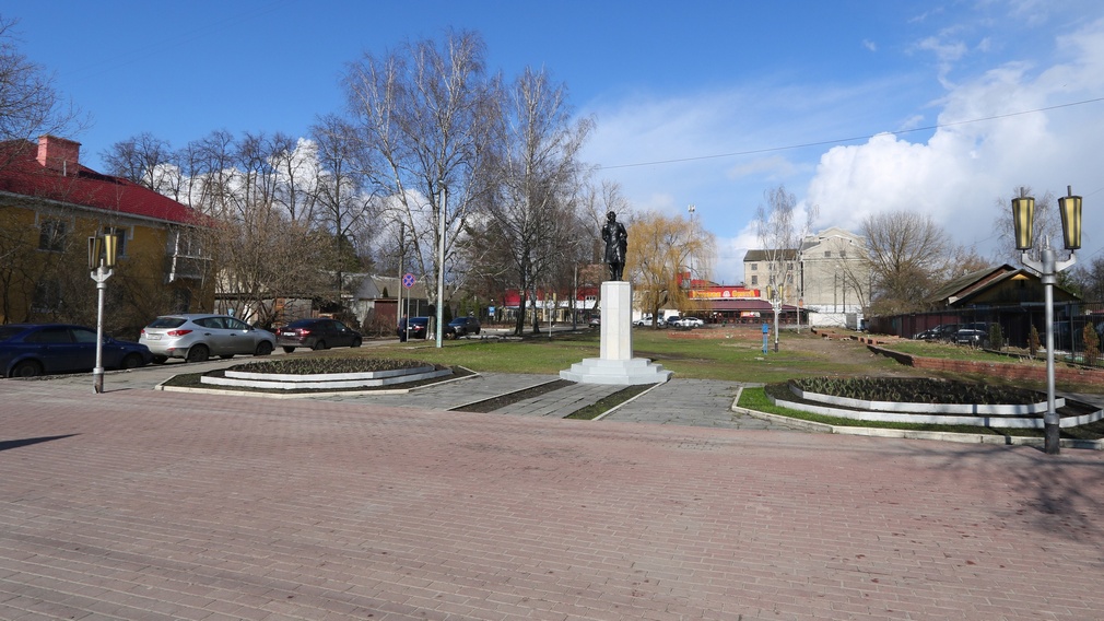 В Брянске начнут благоустраивать сквер имени Пушкина в апреле