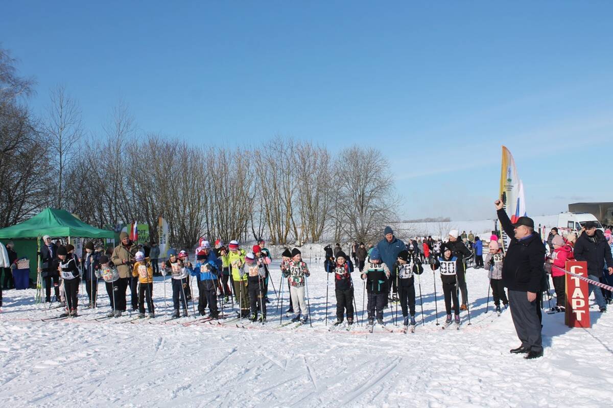 В Стародубском округе прошло открытое первенство по лыжным гонкам
