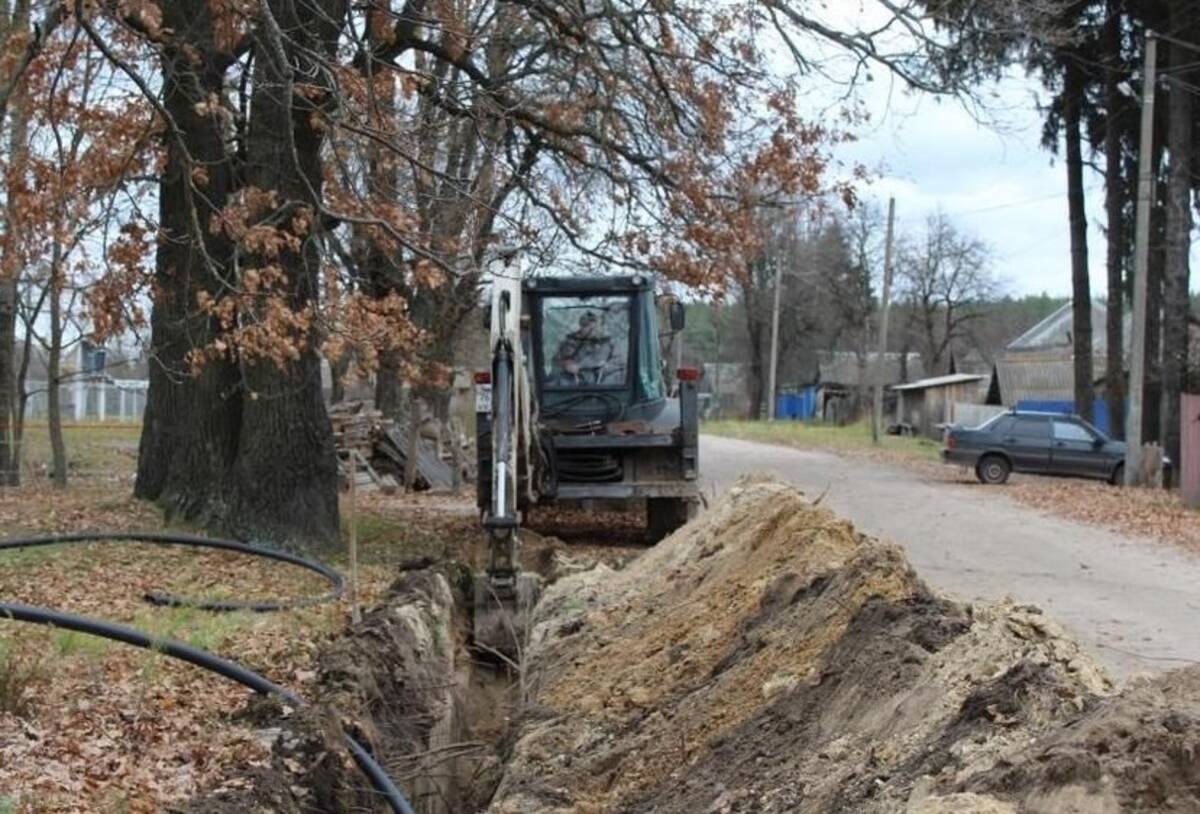 В суземском селе Новая Погощь реконструируют водоснабжение