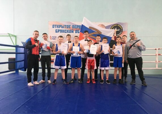 В Трубчевске прошла матчевая встреча юных боксеров из Севска и Трубчевска