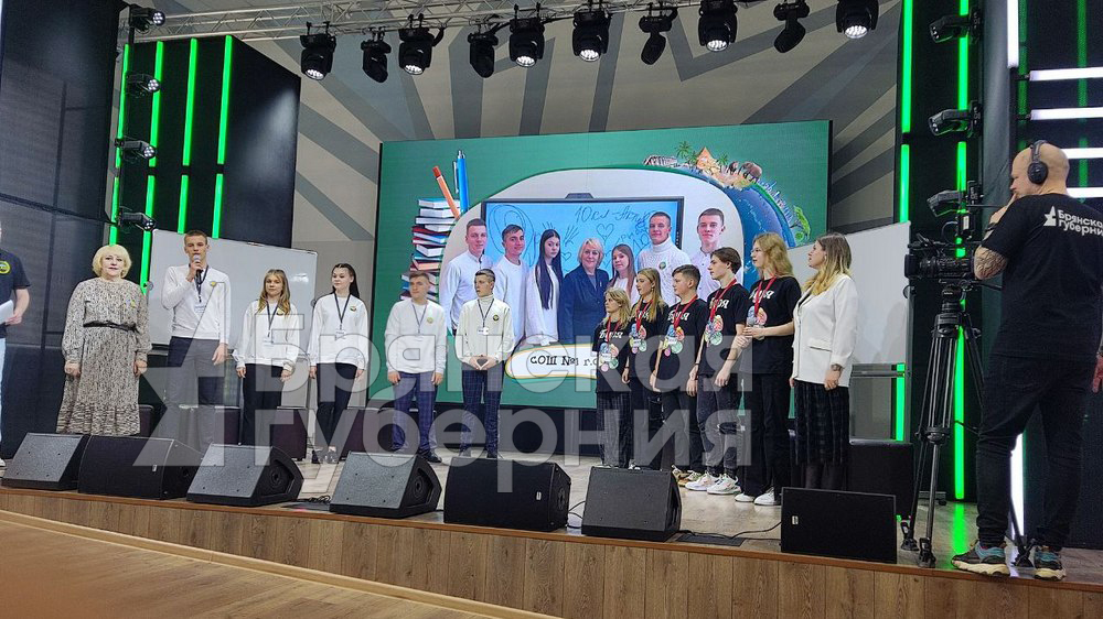 В БРЯНСКЕ НАЧАЛИСЬ ОТБОРОЧНЫЕ ИГРЫ ТЕЛЕПРОЕКТА «КЛАССНЫЙ ЧАС»