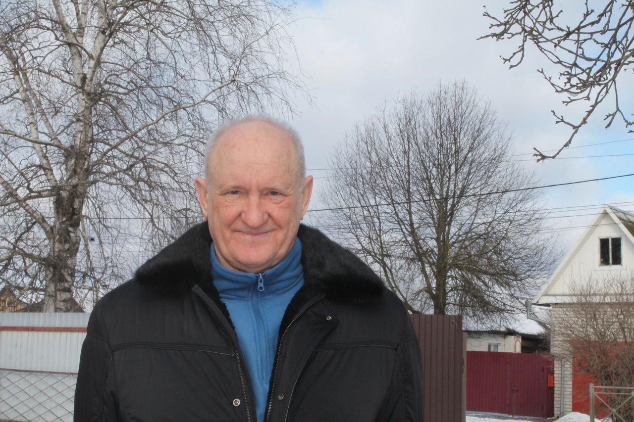 «Любить жизнь и людей». Экс-глава райадминистрации Карачевского района празднует юбилей