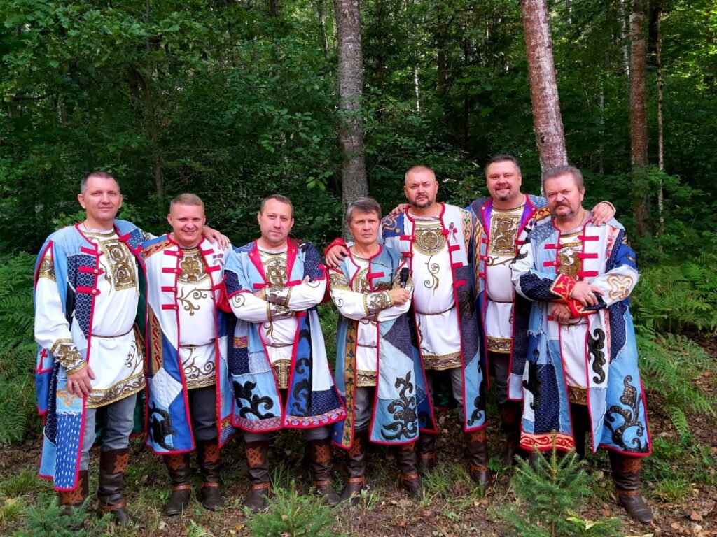 Брянский ансамбль «Ватага» участвует в  концерте в честь 75-летия Геннадия Заволокина