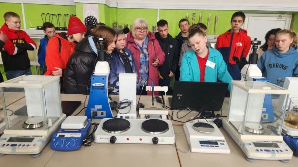 Предприятия сельскохозяйственной промышленности Брянщины посетили школьники и студенты