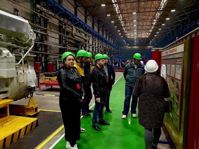 В рамках нацпроекта «Производительность труда» делегация Курской области посетила Брянщину