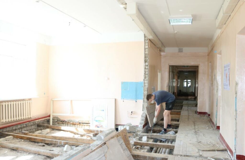 В районной больнице Комаричей отремонтируют хирургическое отделение