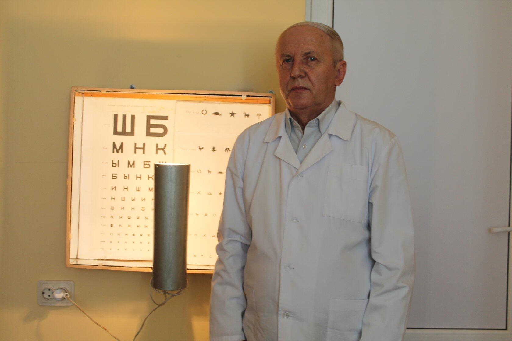 Карачевский врач — офтальмолог  рассказал о своей профессии