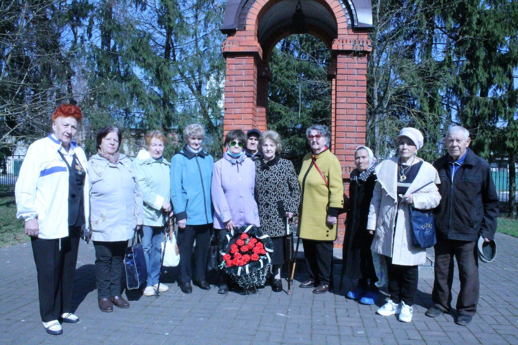 В Карачеве прошел памятный митинг, посвященный Международному дню освобождения узников фашистских концлагерей