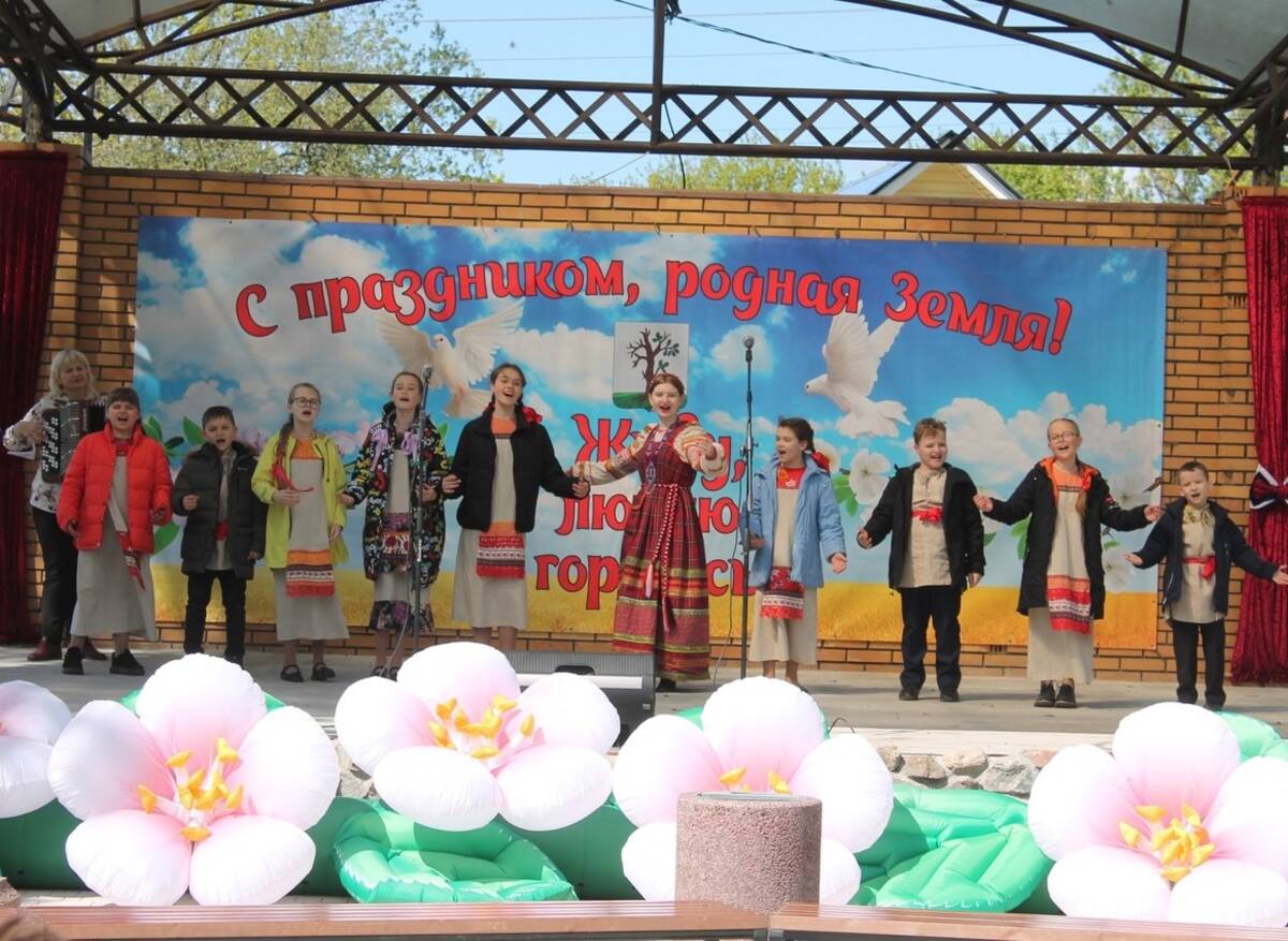 В Стародубе встретили Первомай