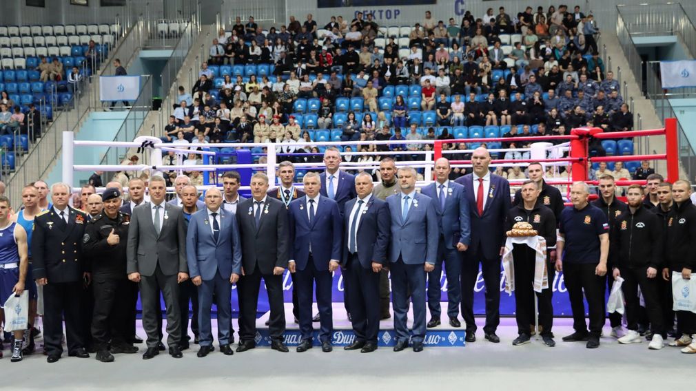 В Брянске торжественно открылся международный турнир по боксу среди сотрудников силовых ведомств