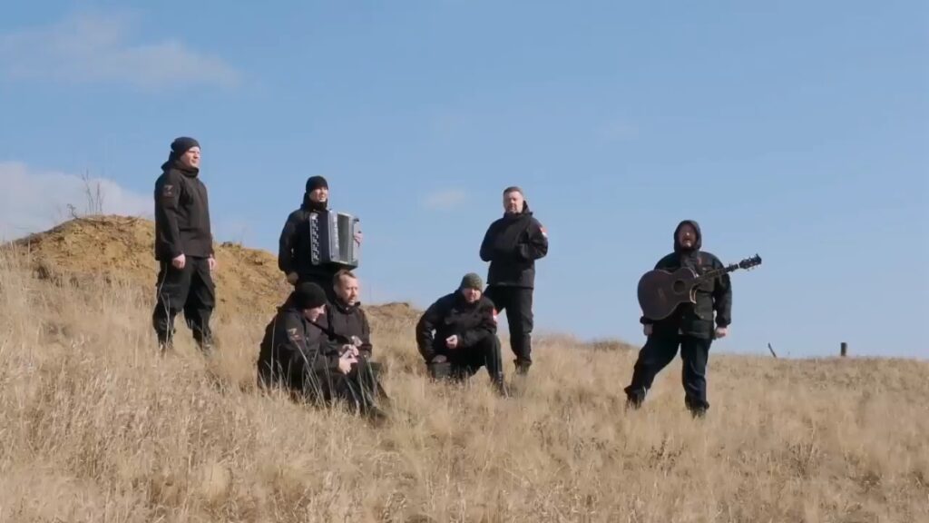 Брянский ансамбль «Ватага» презентовал клип на песню «Ах, поле, поле»