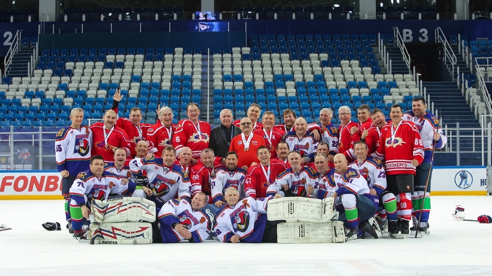 Брянский «Партизан» удачно сыграл на фестивале Ночной хоккейной лиги в Сочи