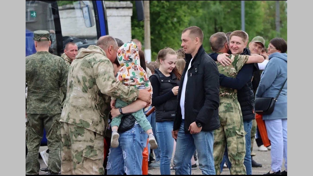 Брянский губернатор Александр Богомаз проводил на военную службу наших защитников