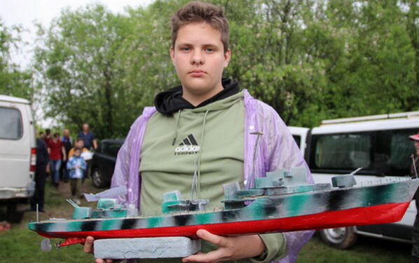 В Брянске проходят региональные соревнования по судомоделизму среди школьников