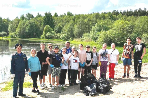 В Дятьково и Унече Брянщины прошла  генеральная уборка на пляжах городских озер
