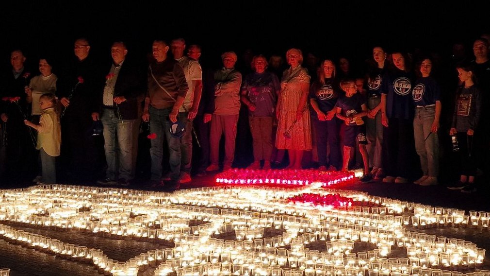 В Брянске прошли акции «Огненные картины войны» и «Свеча памяти»