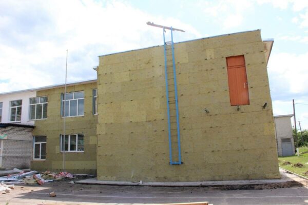 В Красной Горе Брянской области  школу №1 капитально ремонтируют