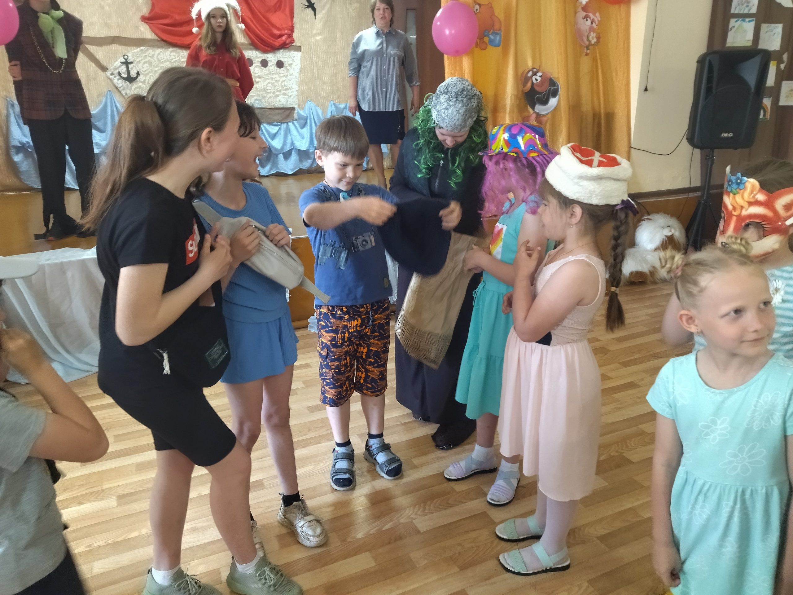 Работники Дунаевского ПДК разнообразят досуг детей на каникулах