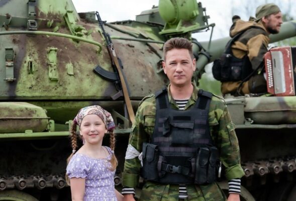 Брянский актер Антон Шагин снимается вместе с дочкой в кинофильме «Ополченец»