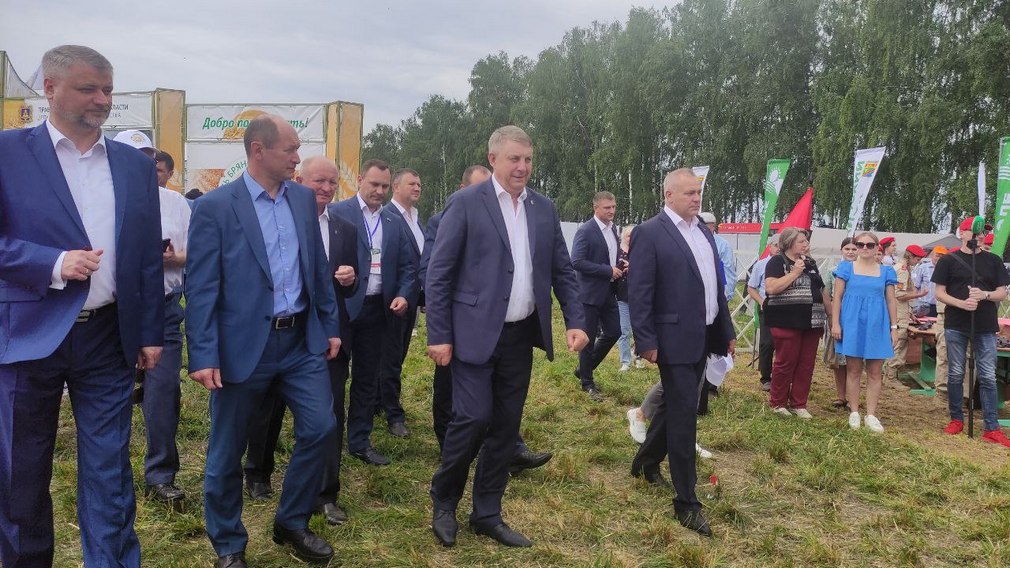 На День брянского поля-2023 прибыли гости