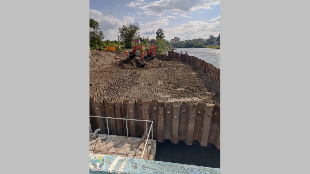 В Брянске подготовили площадку для возведения опоры №6 Славянского моста