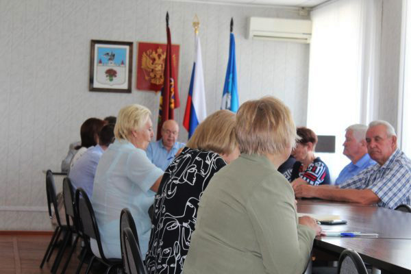 Общественный совет при главе администрации Карачевского района обсудил социально-важные вопросы