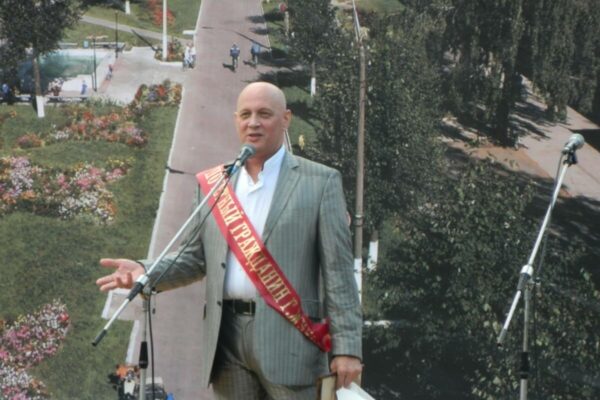 Брянский фантаст несколько книг выпустил к юбилею