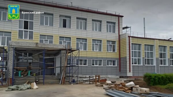 В Брянском районе заканчивается ремонт супоневской средней школы №1