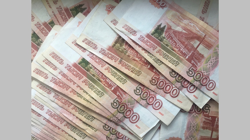 На Брянщине увеличивается объем средств на жилье для детей-сирот