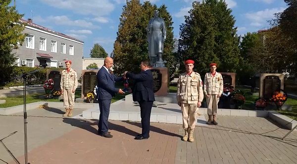 Брянская Жуковка приняла эстафету Вечного огня