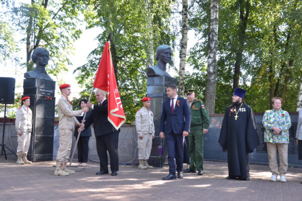 Навлинский район принял эстафету Вечного огня