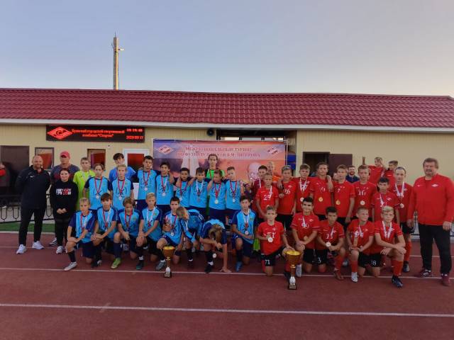 Брянские спартаковцы победили в турнире памяти ветерана Великой Отечественной Якова Зигерова