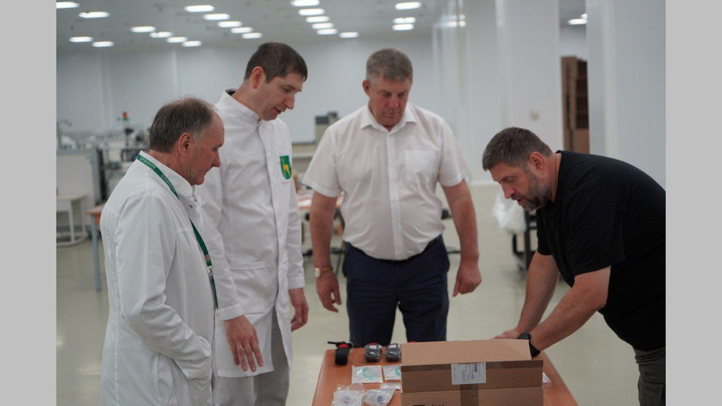 На территории Брянщины снимает репортаж военный корреспондент