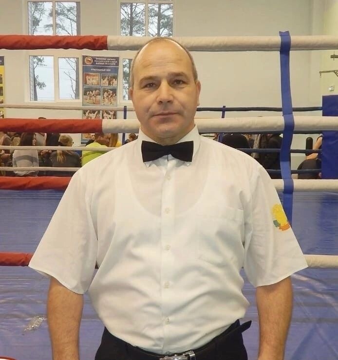 Карачевский тренер по боксу А.Н.Савушкин: «Мир разделился»