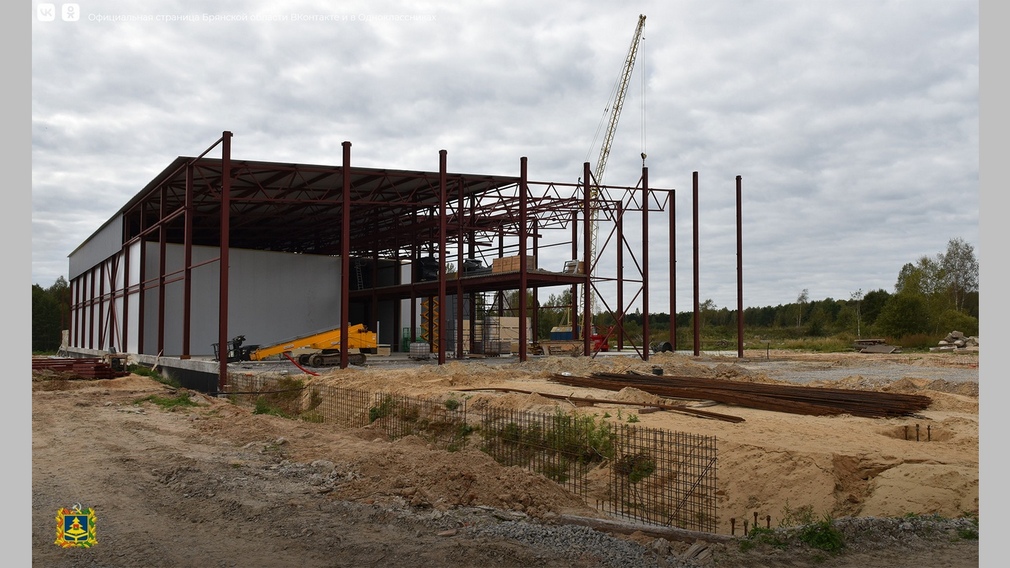 Современное фруктохранилище стали строить в Брянской области