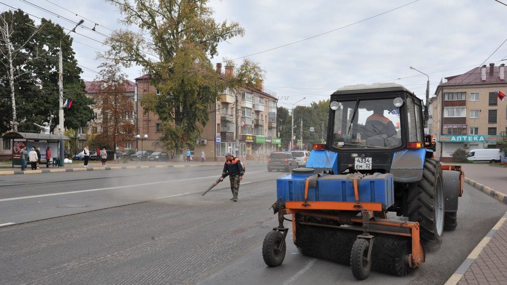 В этом году в Брянске отремонтируют 39 дорожных объектов