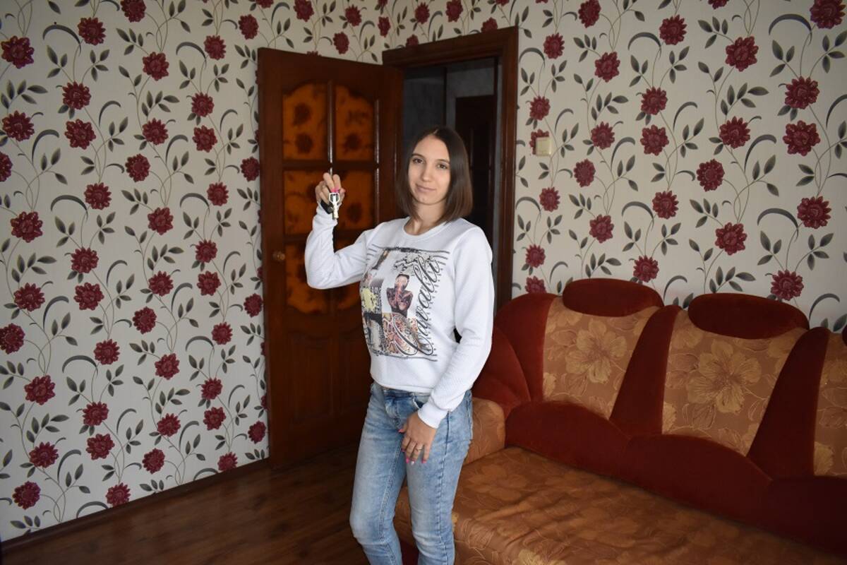 Сирота из Клетни получила ключи от квартиры