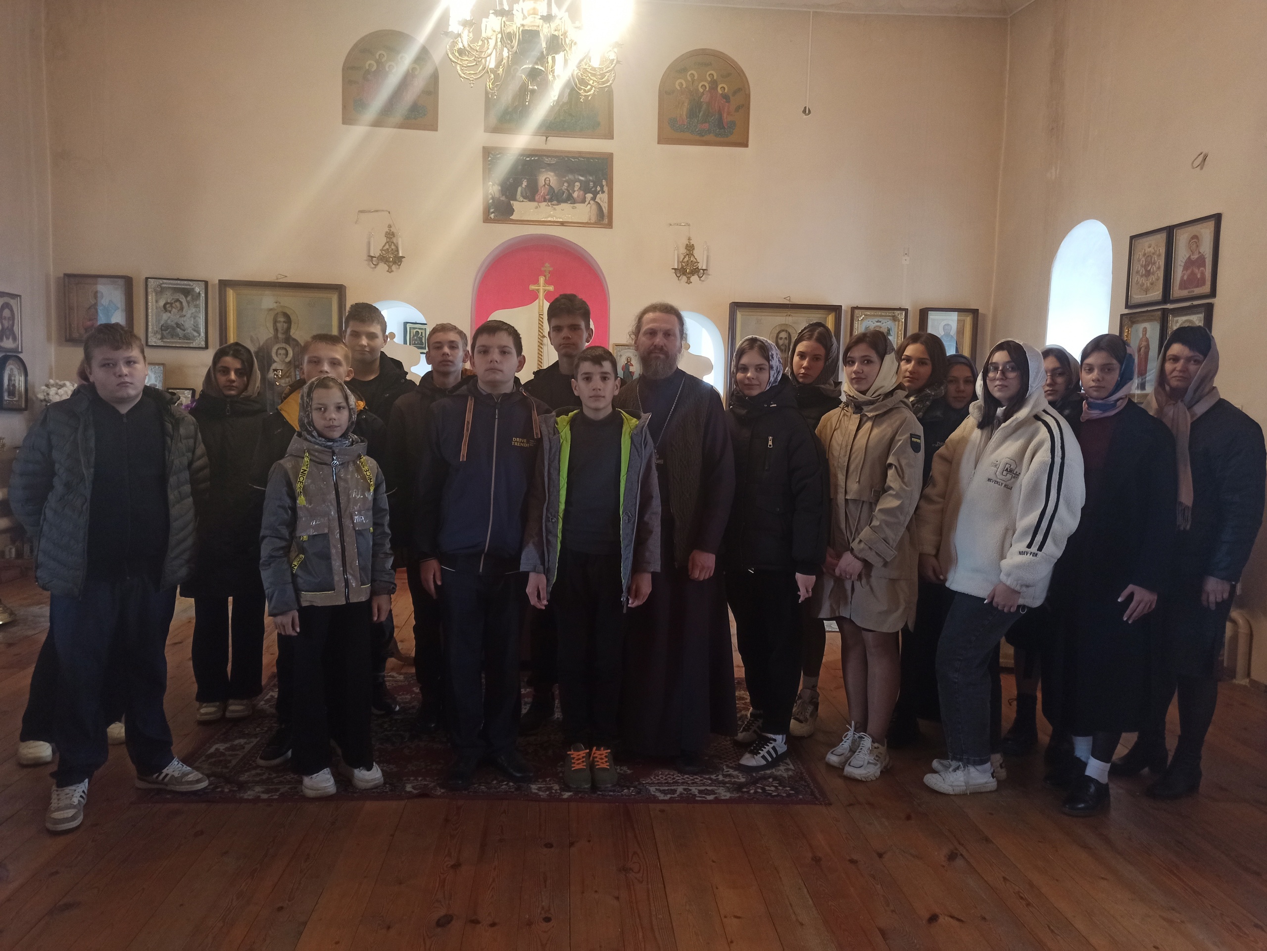 Карачевский священник рассказал школьникам о вреде сквернословия