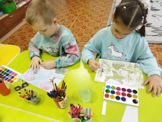 В Стародубе Брянской области дети присоединились к акции «Пишу тебе, Герой!»