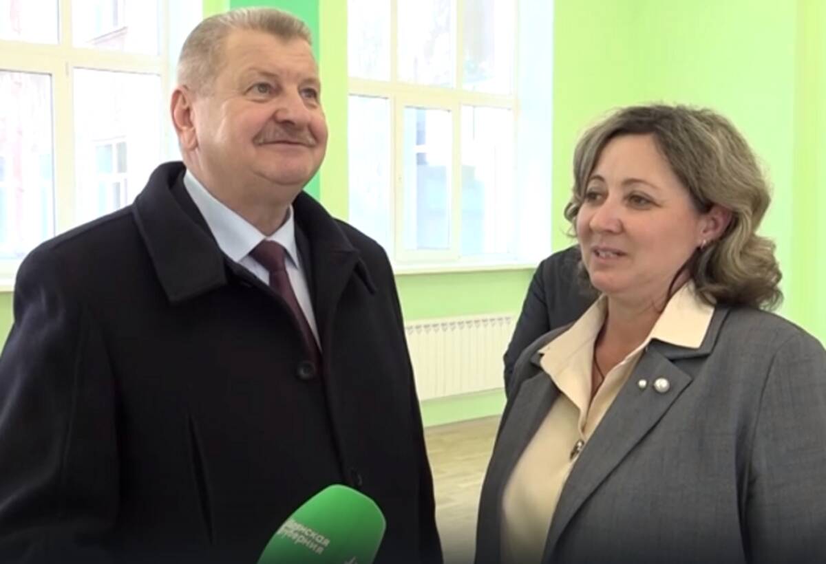 Брянские журналисты посетили восстановленные соцобъекты Брянки