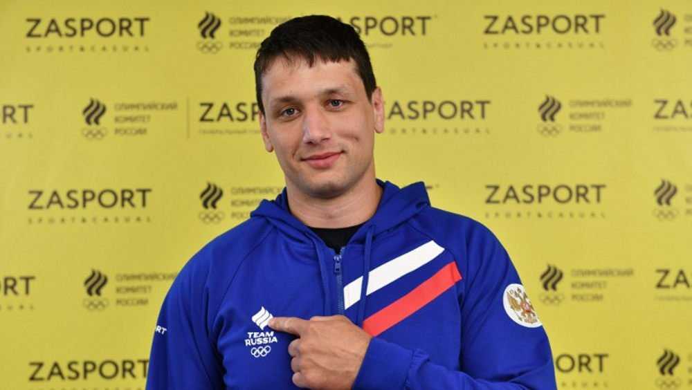 Брянского самбиста Артёма Осипенко наградили медалью ордена «За заслуги перед Отечеством» I cтепени