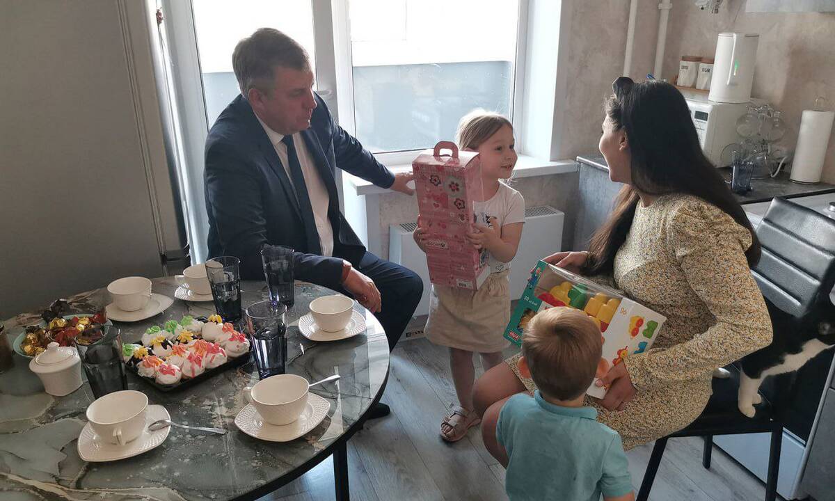 Александр Богомаз рассказал о поддержке многодетных семей Брянщины