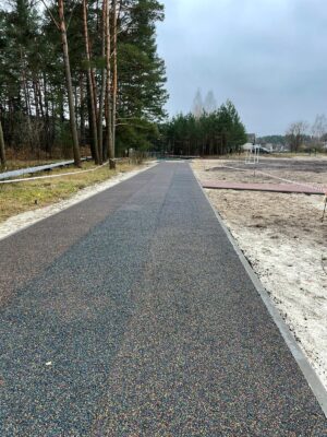 В брянском поселке Нетьинка продолжается строительство стадиона