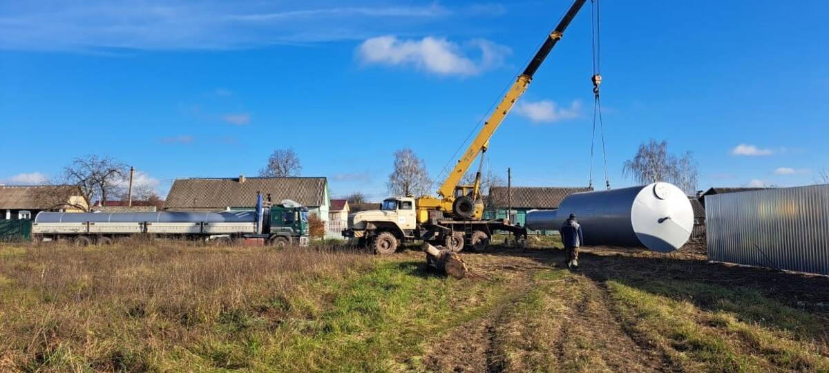 В  брянских Комаричах продолжается реконструкция системы водоснабжения