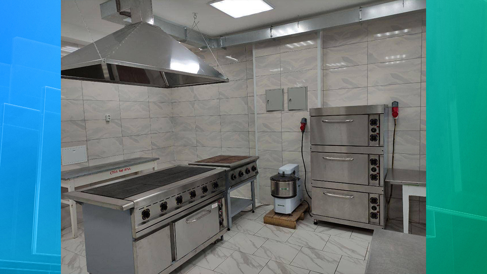 В клинцовской гимназии №1 провели ремонт пищеблока