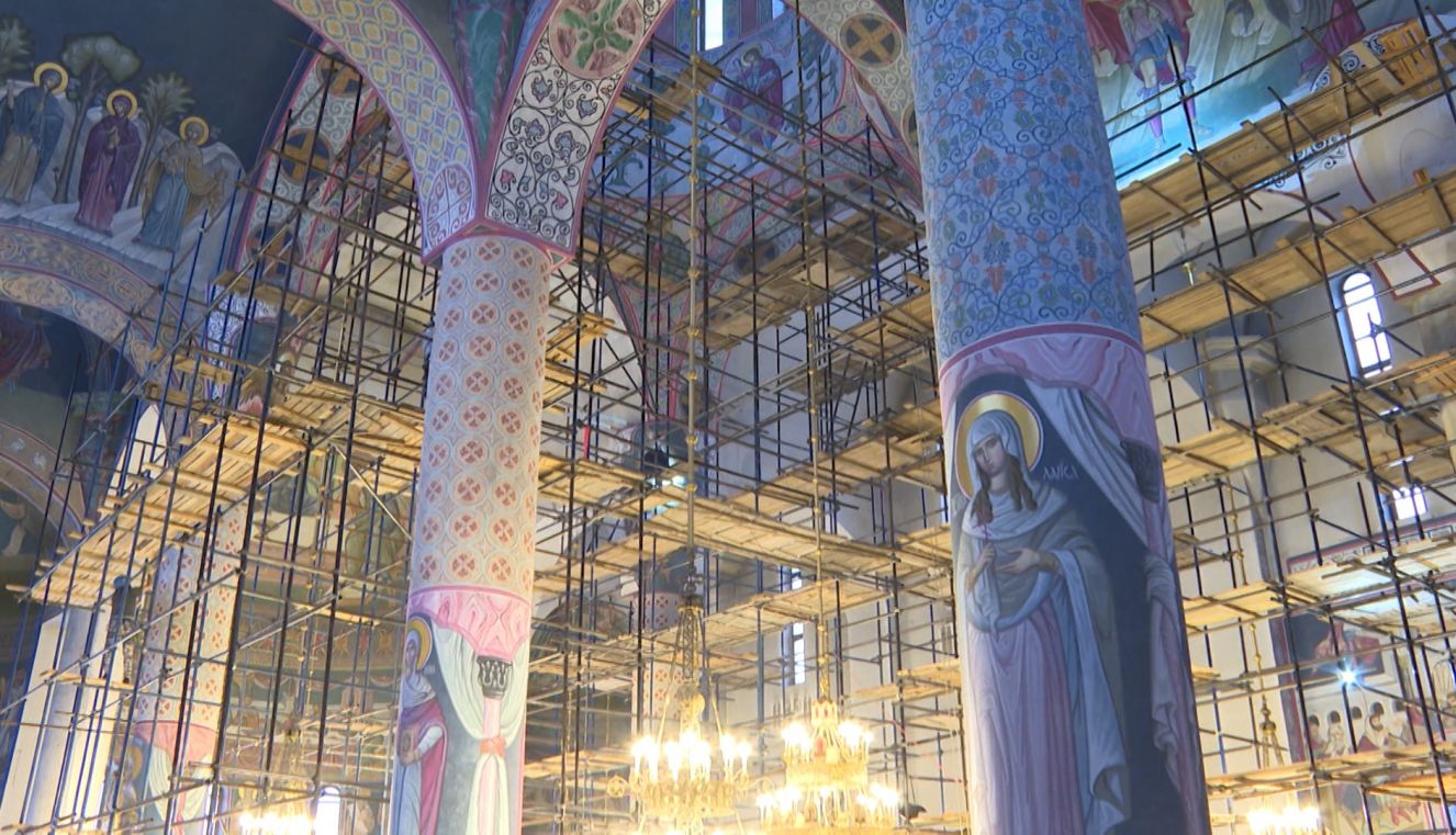 Завершается роспись Брянского Кафедрального Собора