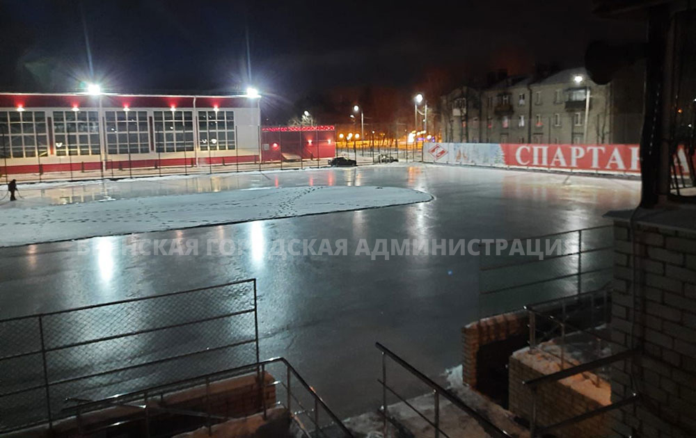 В брянске этой зимой зальют 7 катков и 17 ледовых площадок