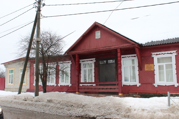 В Карачеве отремонтировали фасад краеведческого музея