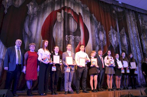 В Карачевском РДК прошли новогодние праздники